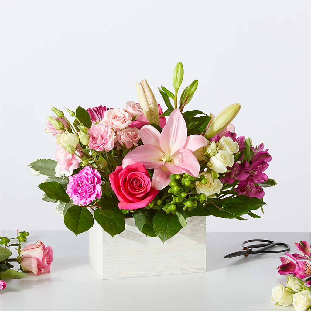 Sweetberry Box – A Florist Original – Your Thoughts Floral, El Paso TX