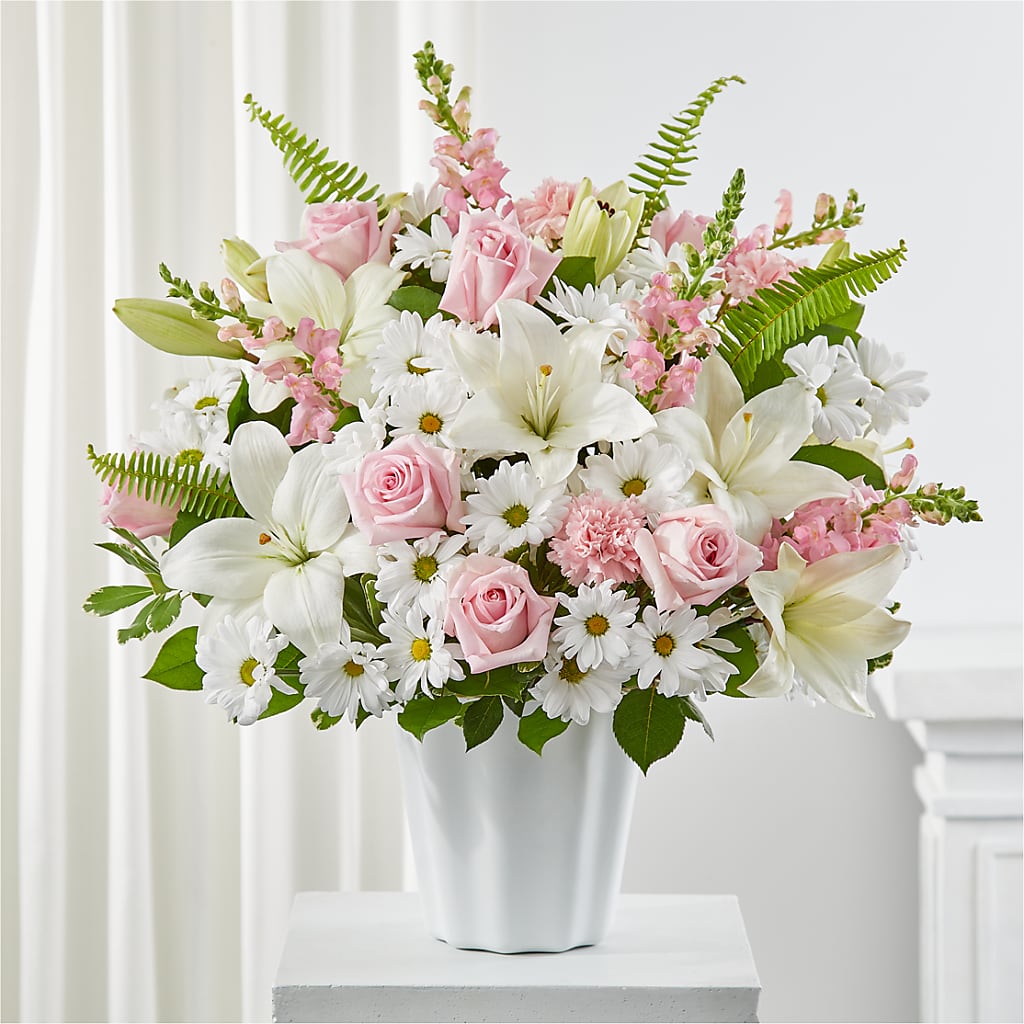 Soft Touch Tabletop Basket – Your Thoughts Floral, El Paso TX