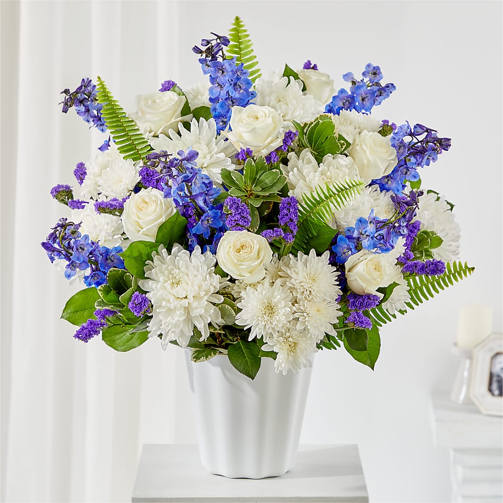 Hold Dear Tabletop Basket – Your Thoughts Floral, El Paso TX